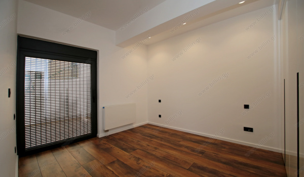 62_bedrooms_floor_room_c_other_angle_462462523