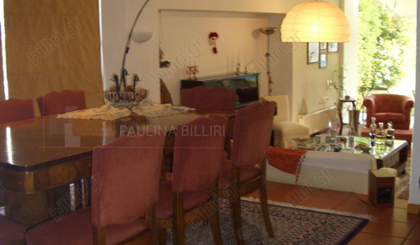 Tραπεζαρία - Dining room
